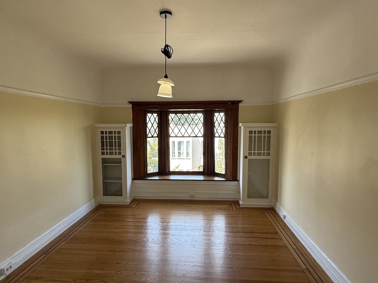 629 Oak Street - Photo 2 of 22