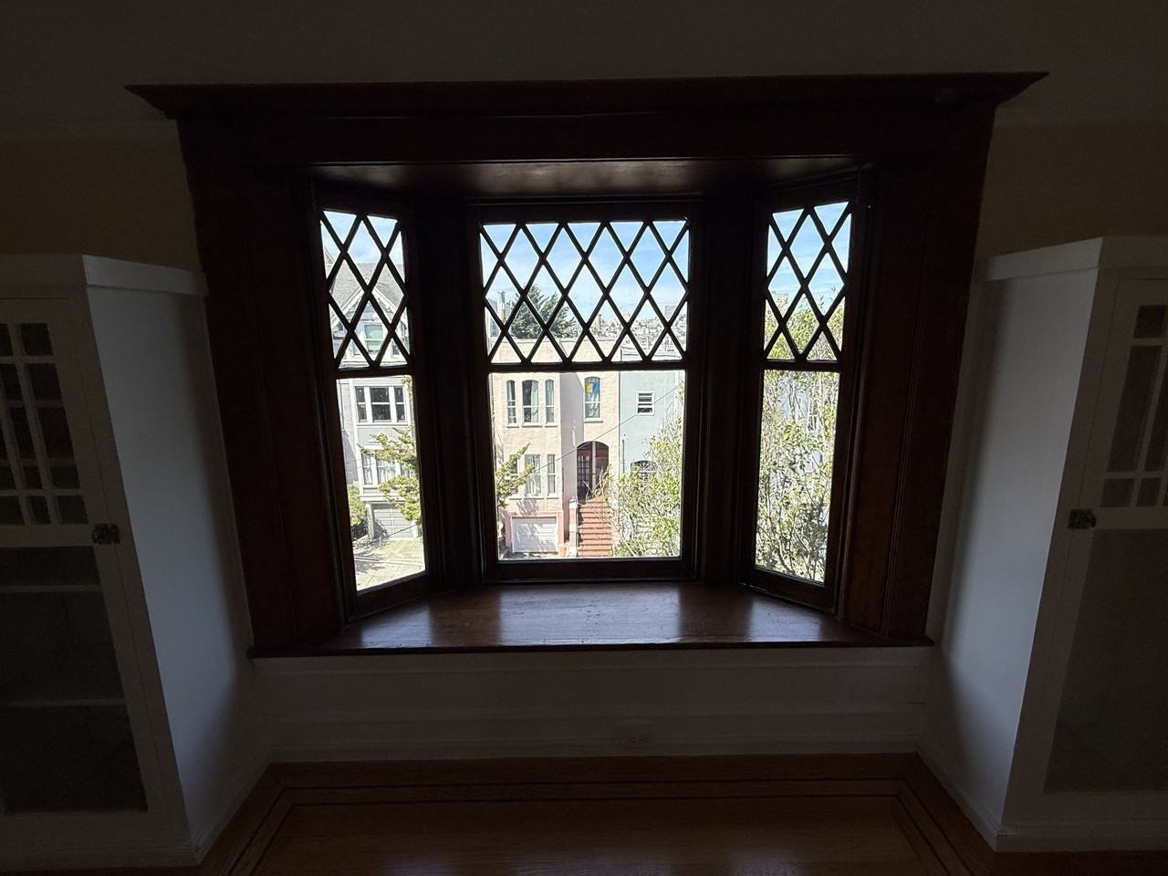 629 Oak Street - Photo 3 of 22