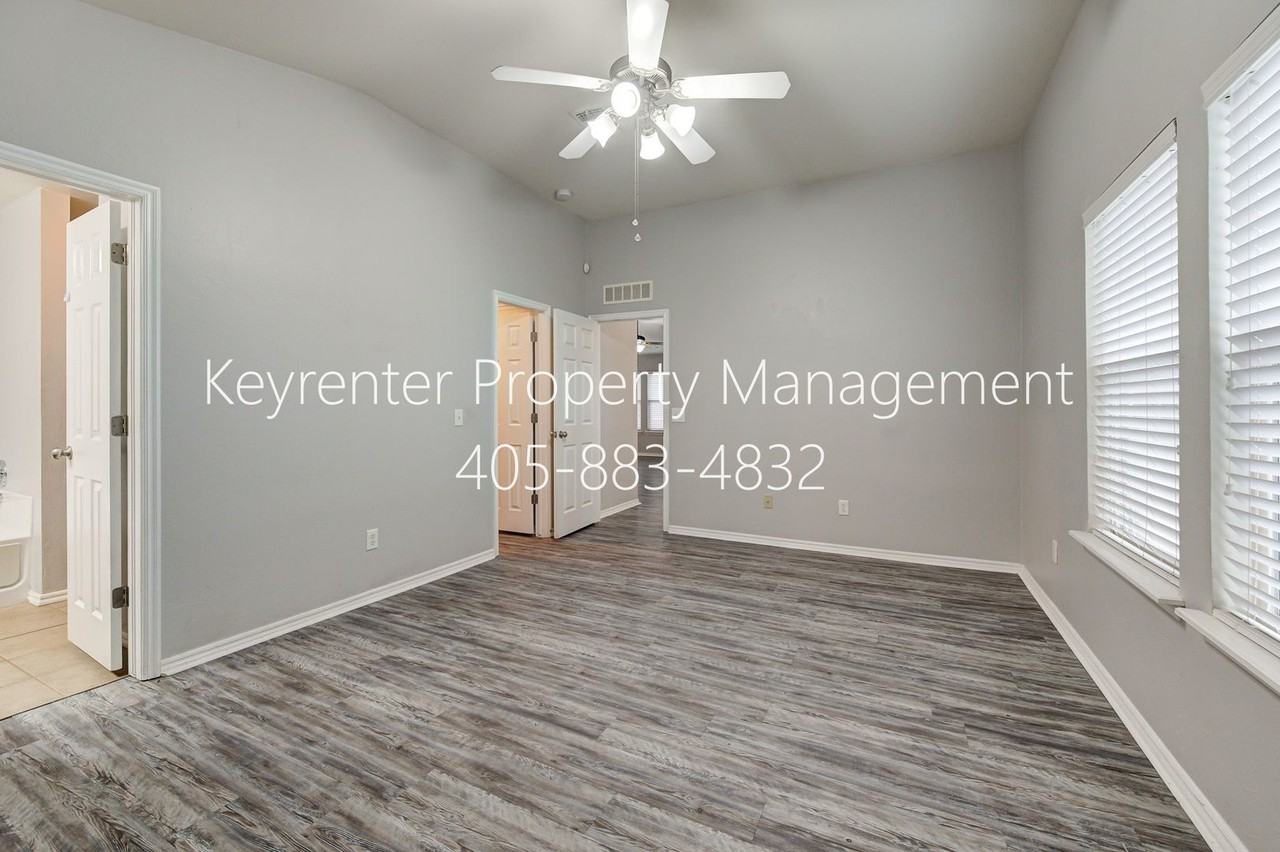13313 Sw 2nd Ter - Photo 3 of 15