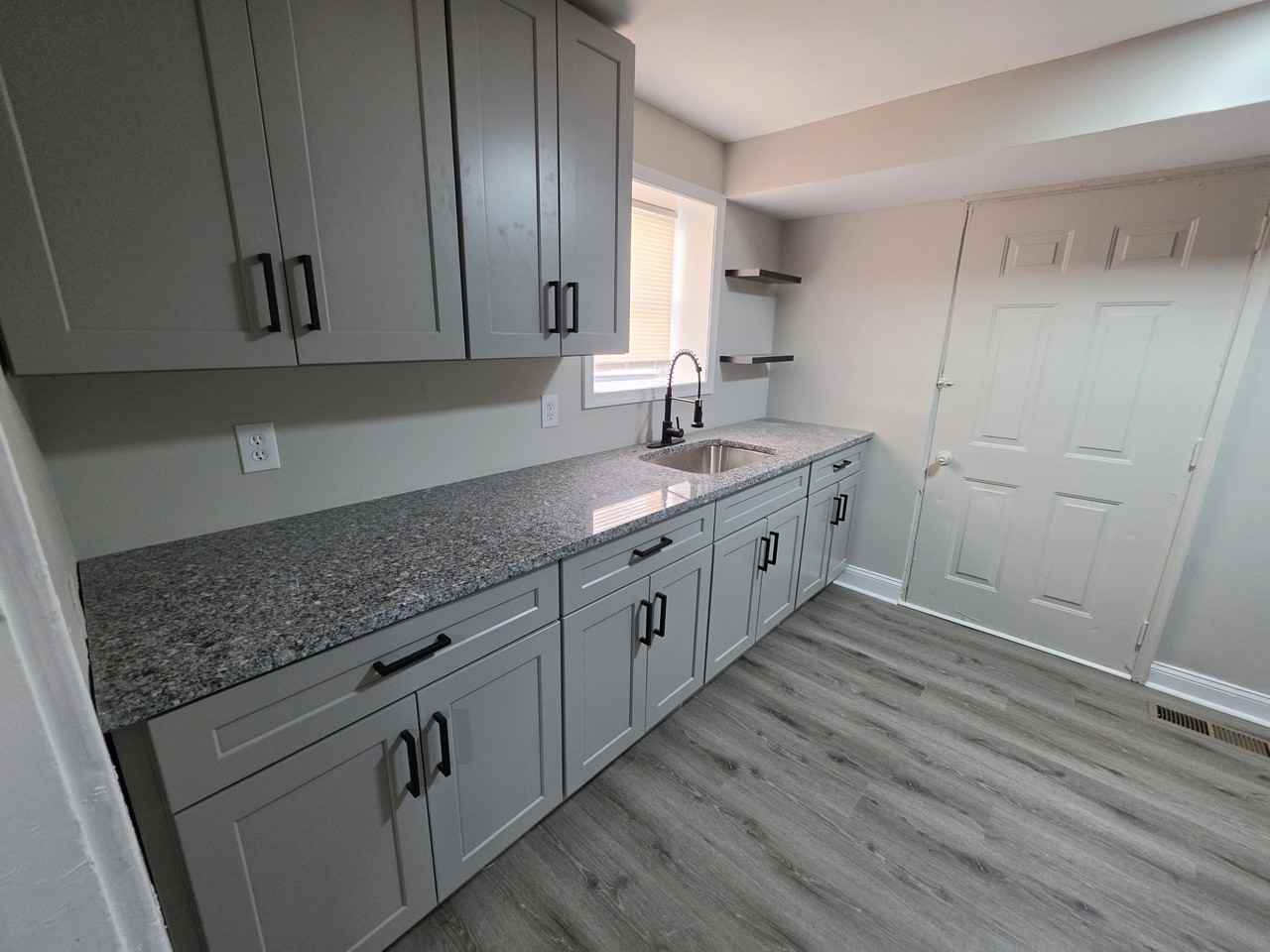 240 W Main St #1 - Photo 5 of 9