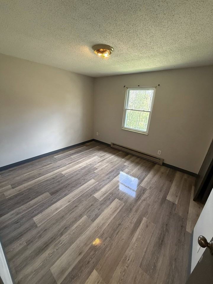 2924 Brookside Dr #2924 - Photo 4 of 6