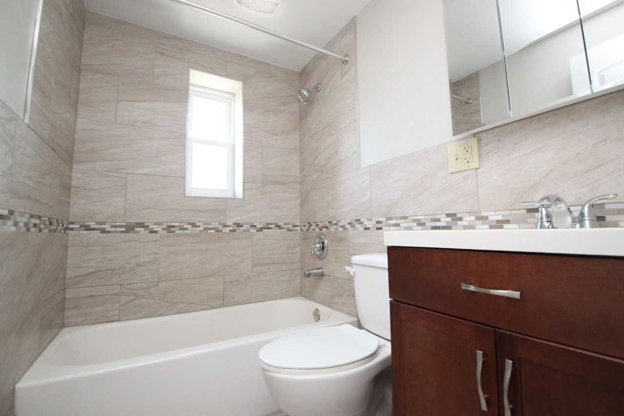 60 SUMNER AVENUEAPT 10 #B10 - Photo 7 of 8