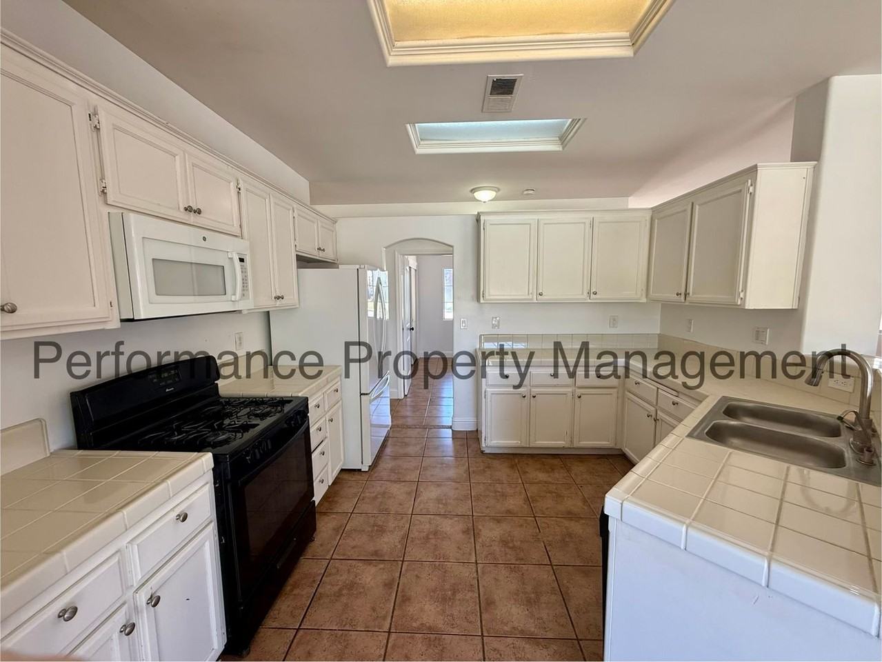 6914 Wild Rogue Ct - Photo 7 of 19