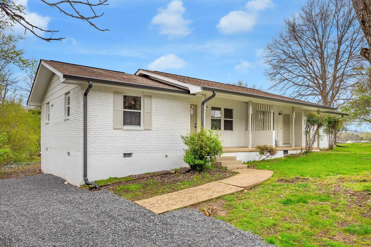 5403 Kimbro St #B - Photo 4 of 36