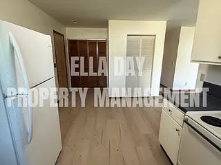 3120 N Applewood Dr #1 - Photo 5 of 9