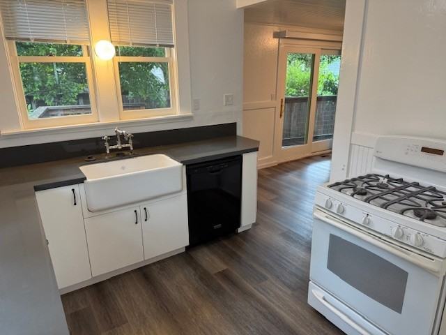 300 Brown St #1 - Photo 5 of 19