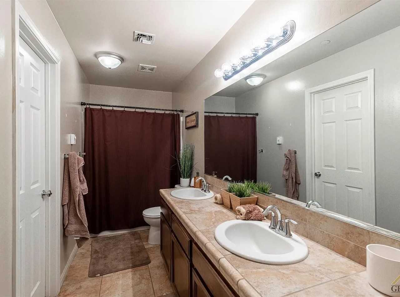 10825 Coronado Pointe Dr #1 - Photo 5 of 8