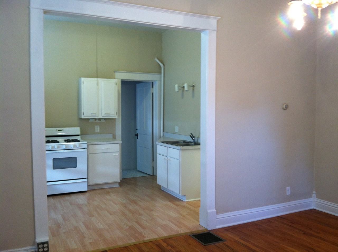 4908 California Street #2 - Photo 5 of 19