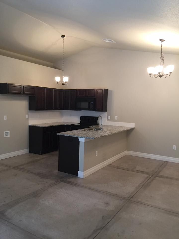 1517 N Nickelton St #1 - Photo 2 of 5