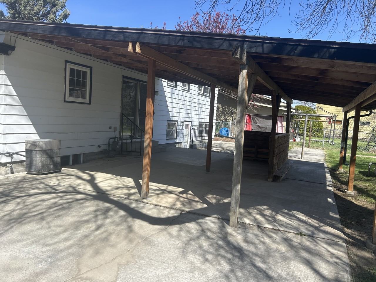 3326 Winchell Ln - Photo 3 of 15