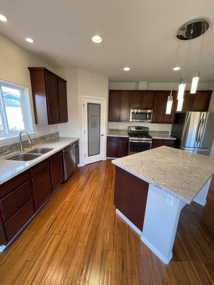 844 N Back Eddy Cir #1 - Photo 7 of 18