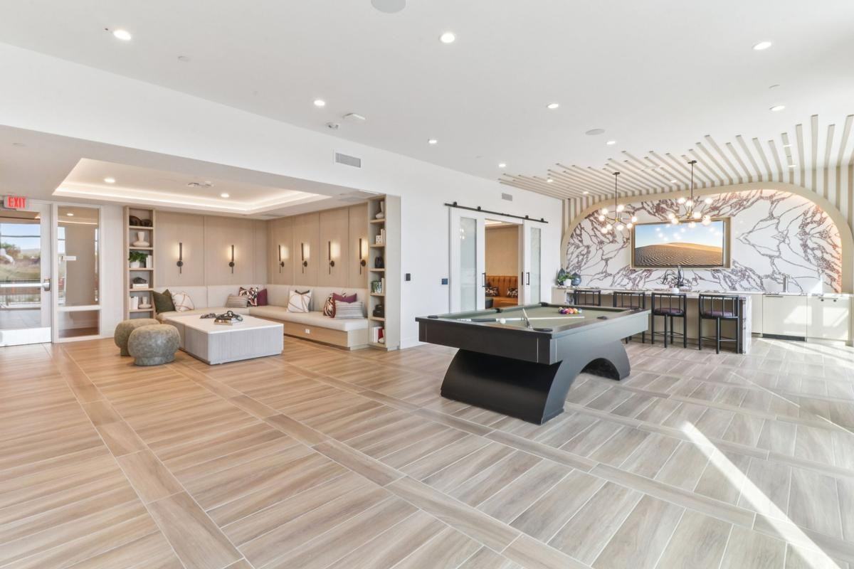 1910 Axia Way - Photo 6 of 18