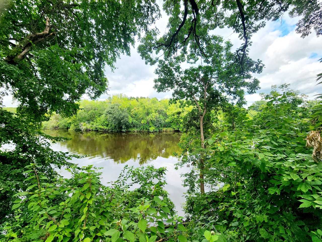 3536 Rum River Dr #1 - Photo 3 of 14