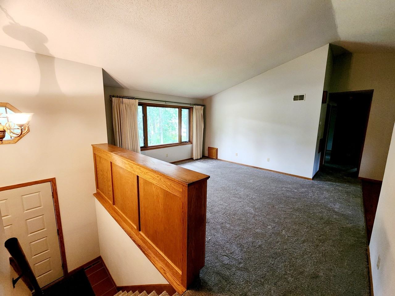 3536 Rum River Dr #1 - Photo 4 of 14