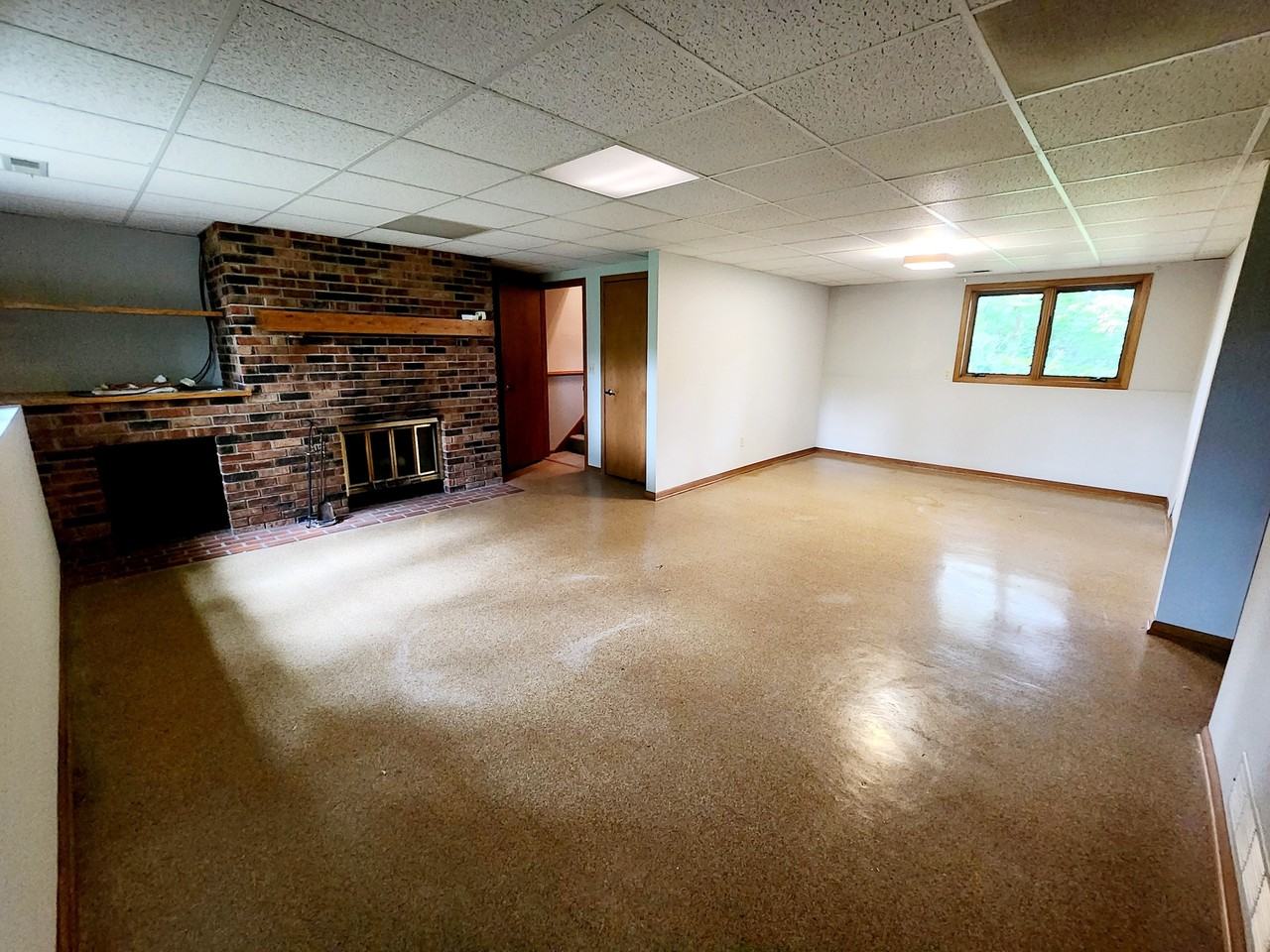 3536 Rum River Dr #1 - Photo 6 of 14