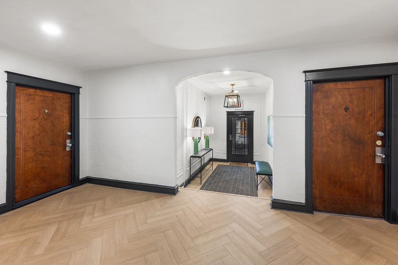 Ridley Manor - Photo 7 of 19