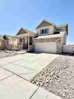 featured image of 2392 Jasmine Ln #1