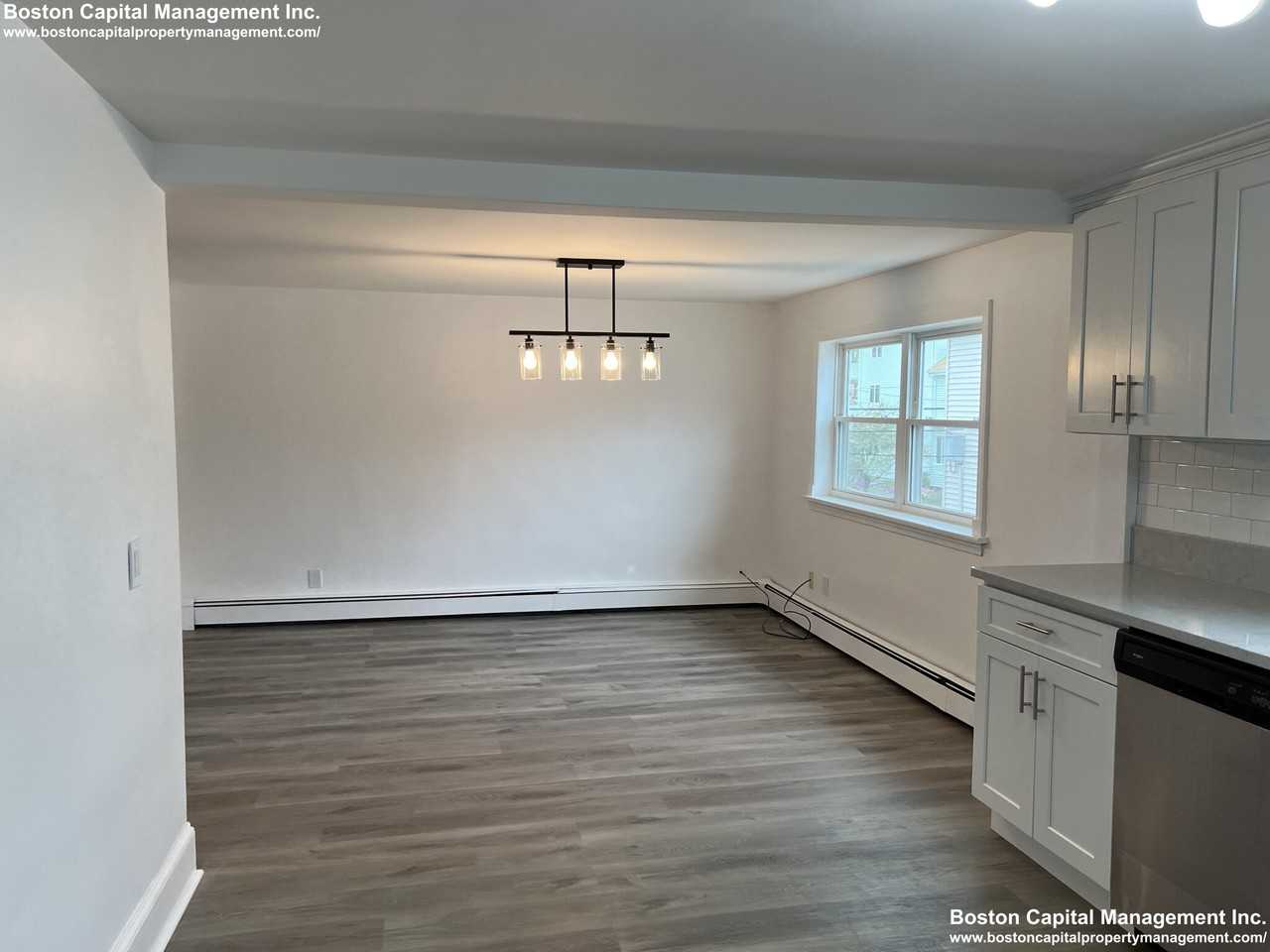 67 Cedar St #2 - Photo 6 of 15