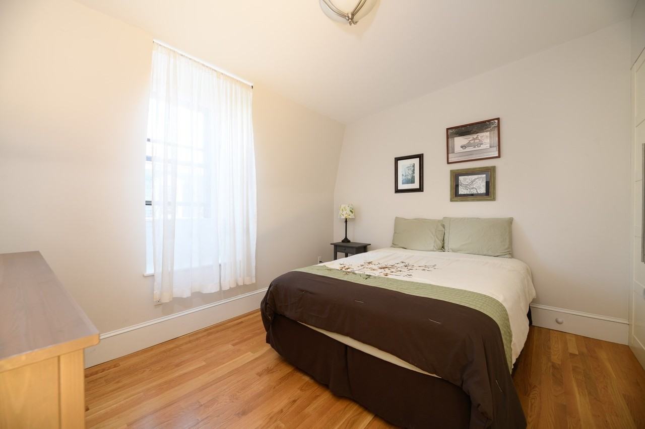 87 3rd St #1 - Photo 7 of 12