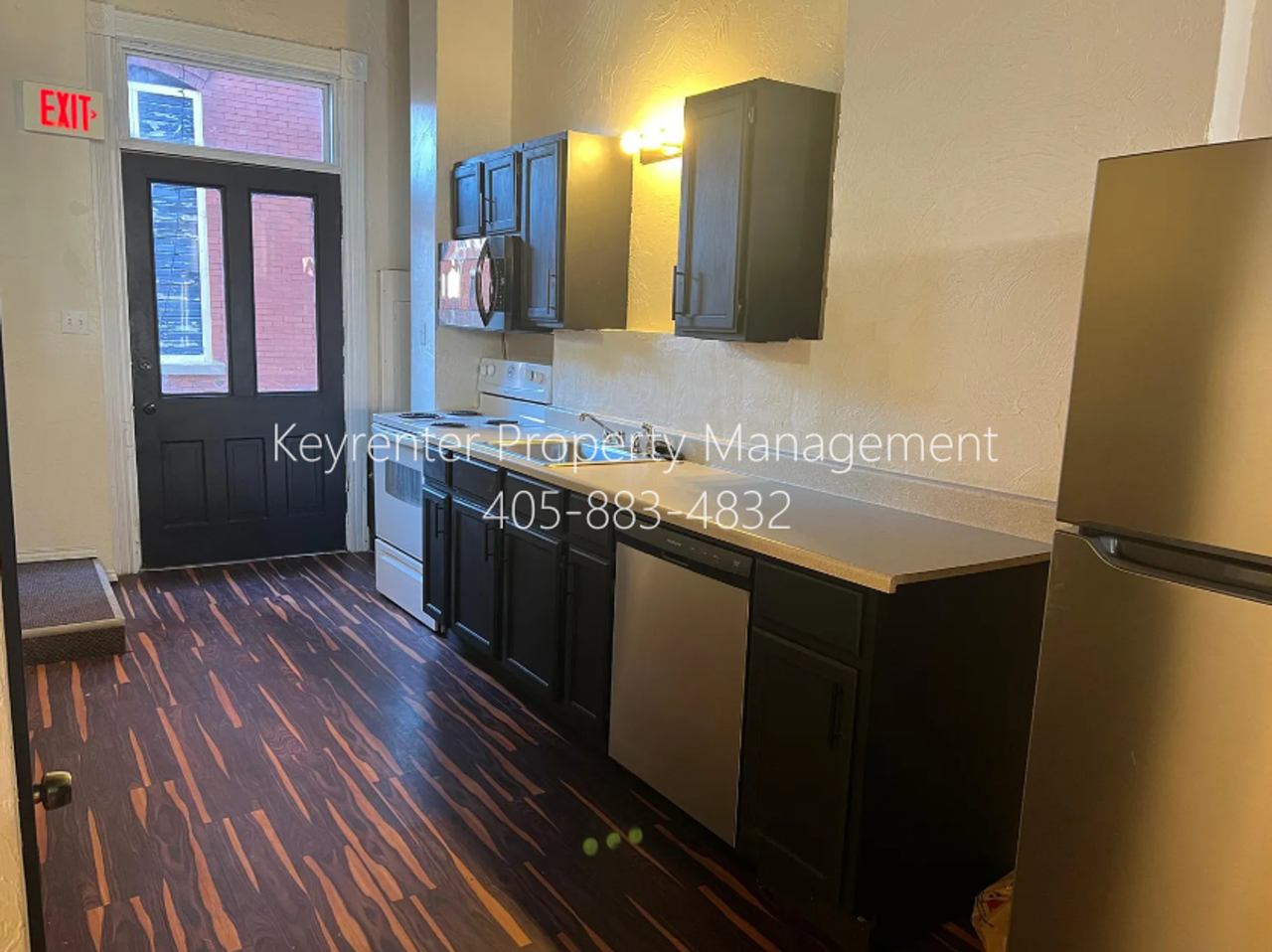 116 S 2nd St - Photo 4 of 28