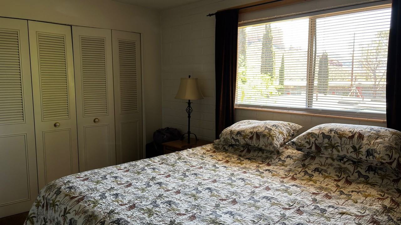 390 Cedar St #19 - Photo 6 of 13