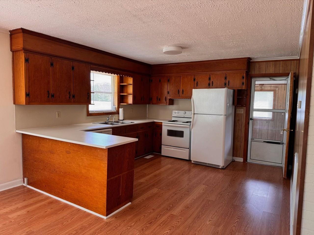 5661 Gallimore Town Rd - Photo 4 of 25