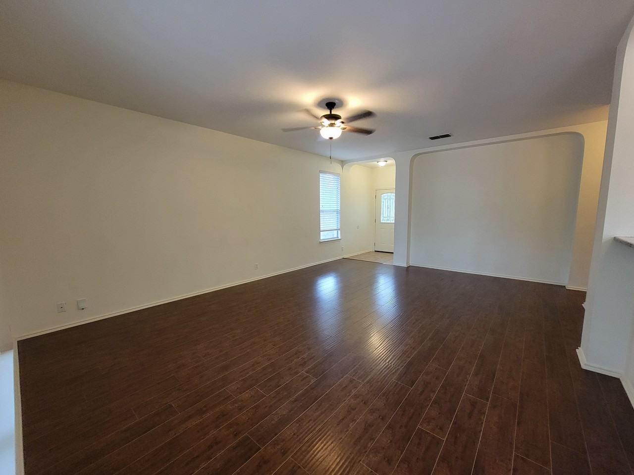 3476 Dartmouth Cv #1 - Photo 4 of 21