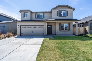 featured image of 3616 Sw Pumice Stone Ave #1