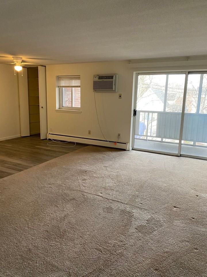 Residences at Riverside - Photo 4 of 8