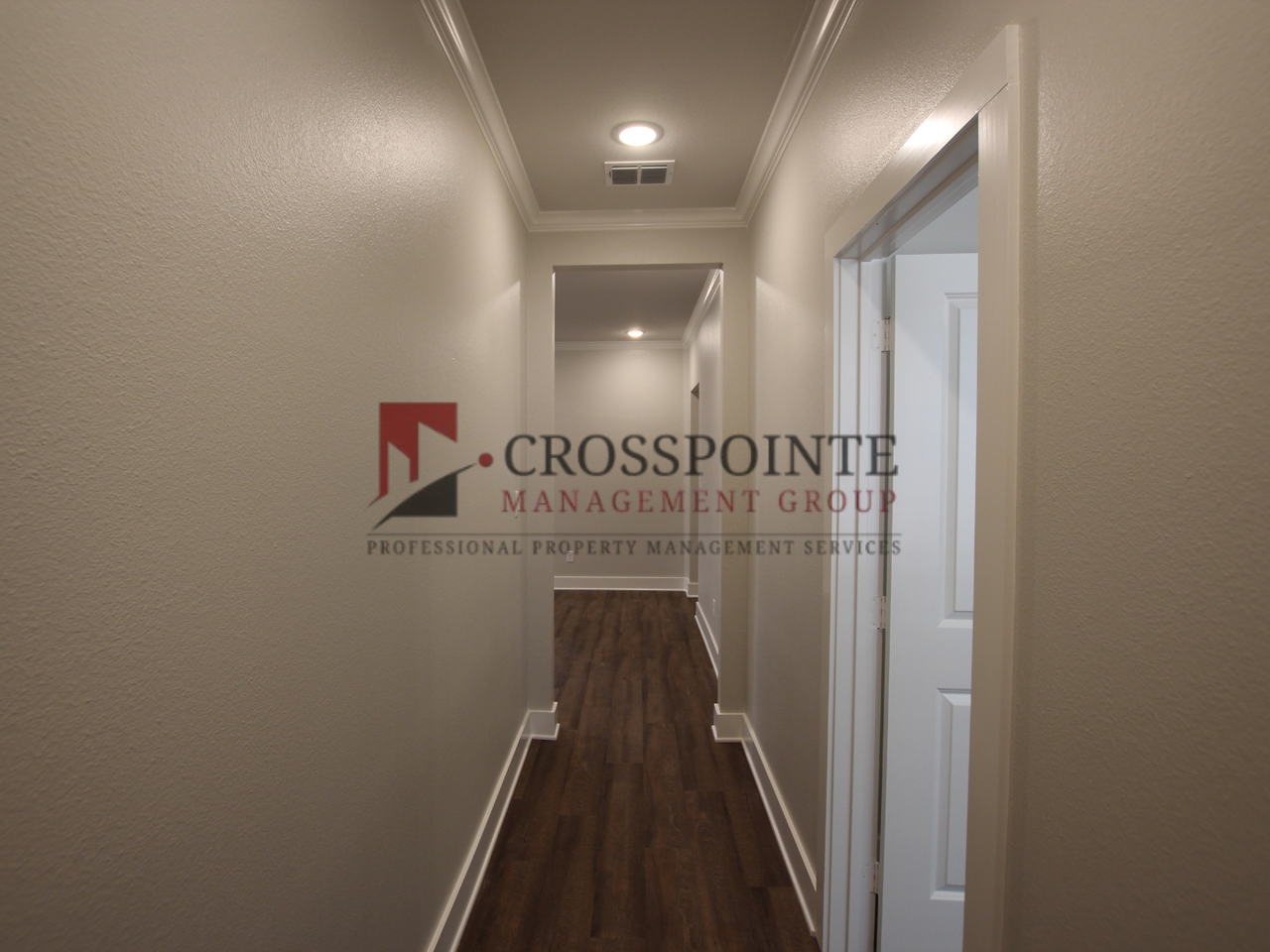 731 Freedom Way - Photo 2 of 24