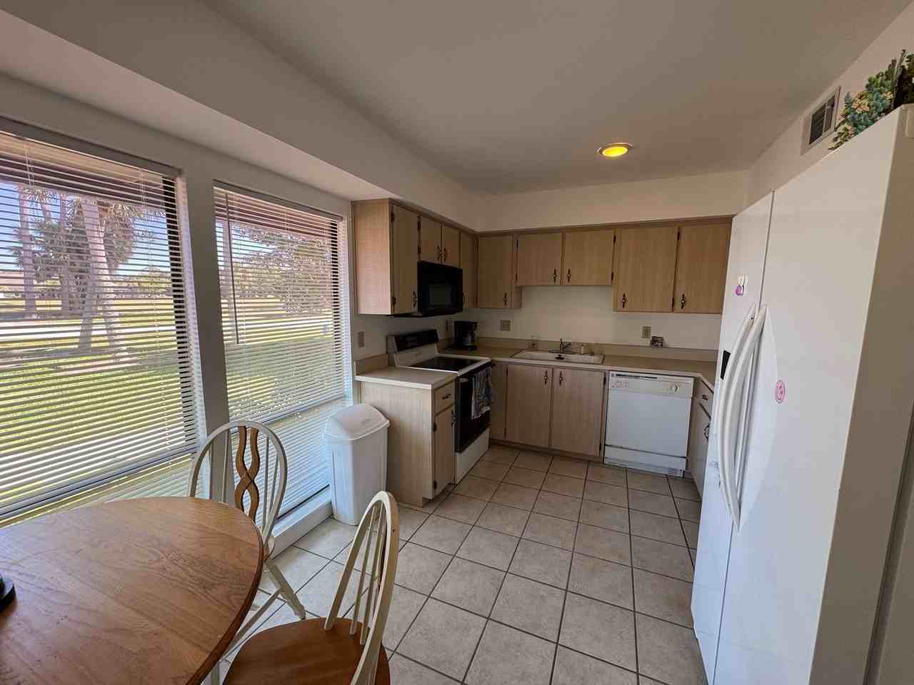 58 Club House Dr - Photo 3 of 13