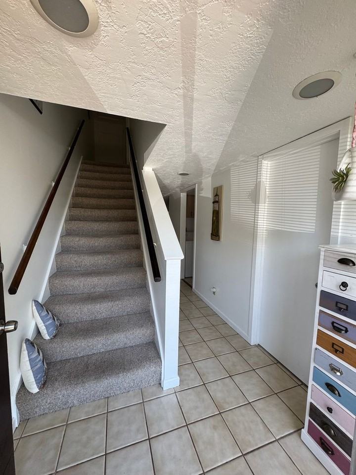 58 Club House Dr - Photo 6 of 13