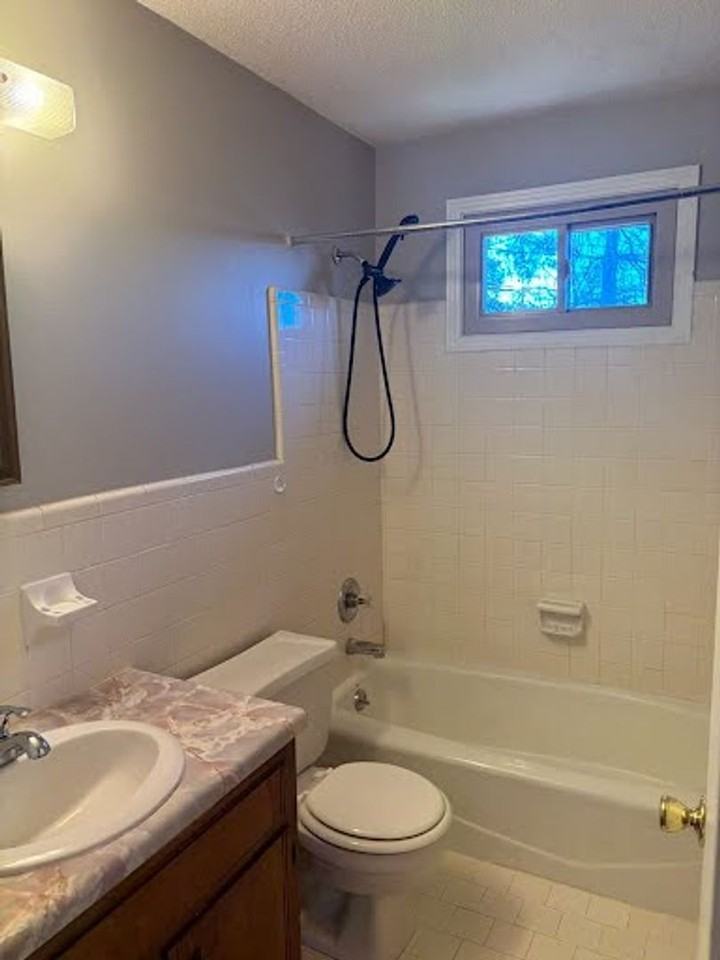 3104 Spring Creek Ct - Photo 6 of 14