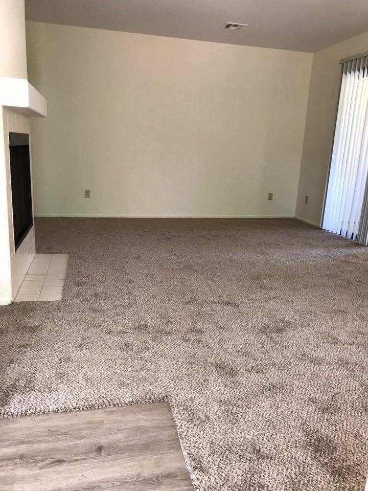 10343 Azuaga St - Photo 2 of 20