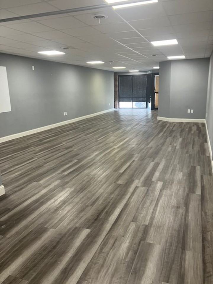 18 N Main St - Photo 6 of 14