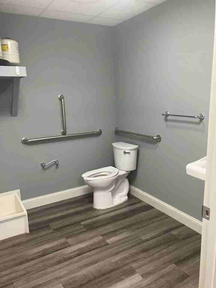 18 N Main St - Photo 7 of 14