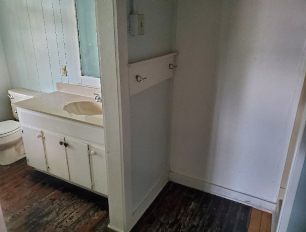 1110 Mimosa Dr - Photo 5 of 6