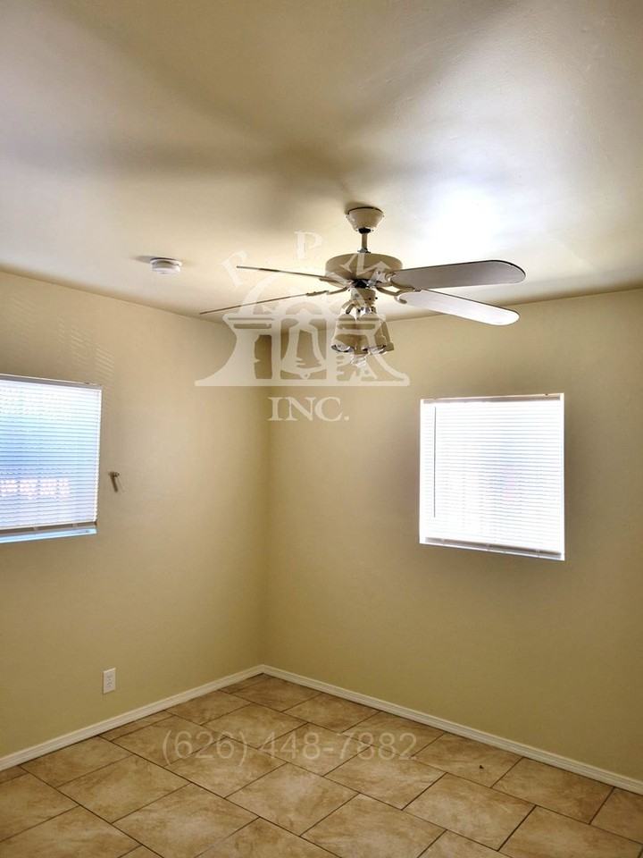 361 S Humphreys Ave - Photo 6 of 12