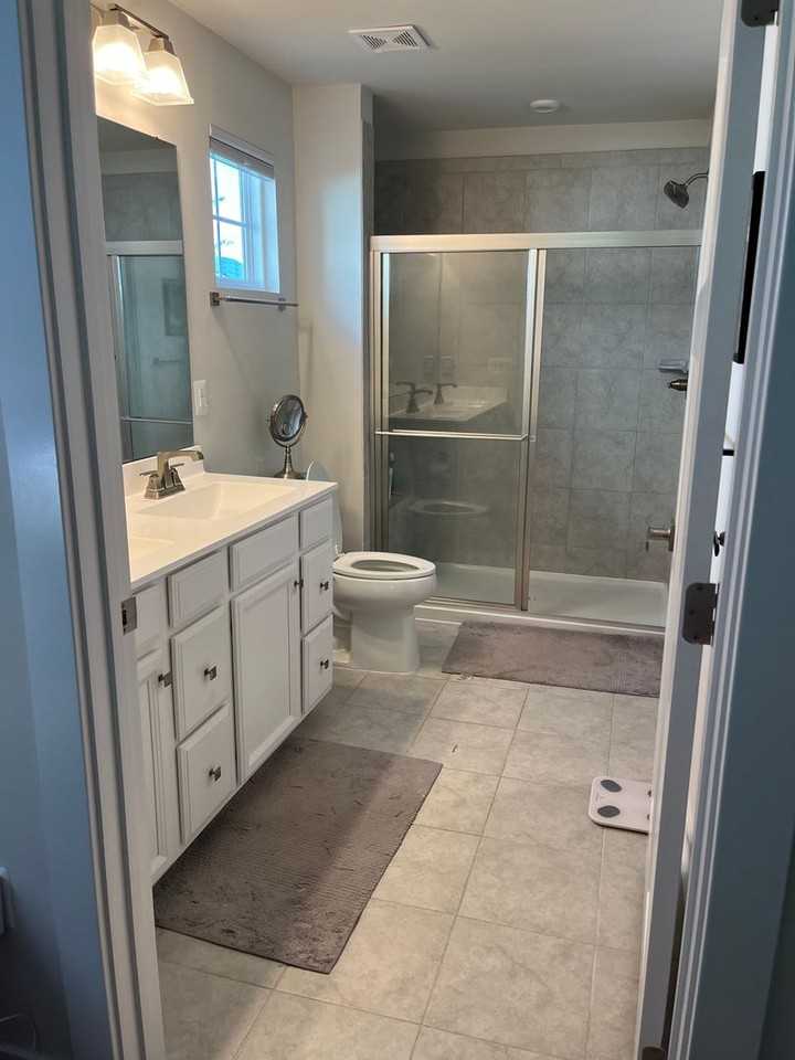 141 Park Dr - Photo 2 of 35