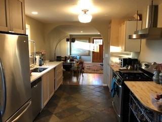 4823 S Findlay St - Photo 4 of 9