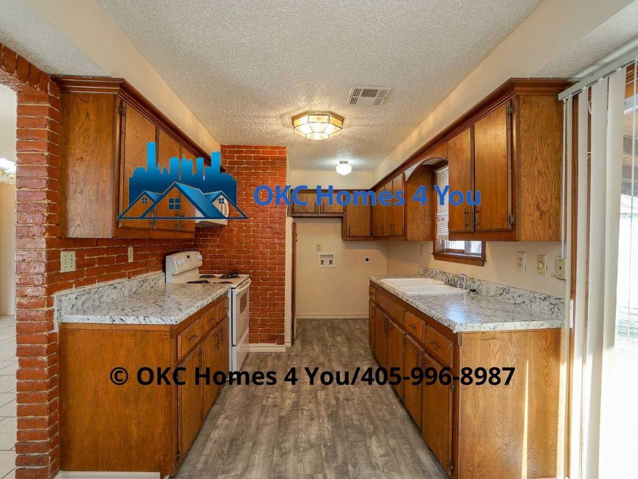 2004 Nw 15th St - Photo 2 of 12