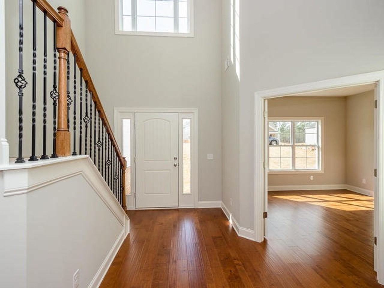 4547 Willie Daniel Dr - Photo 3 of 49