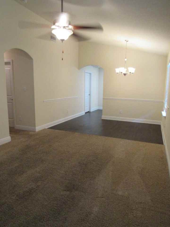 279 Cottage View Dr - Photo 3 of 10