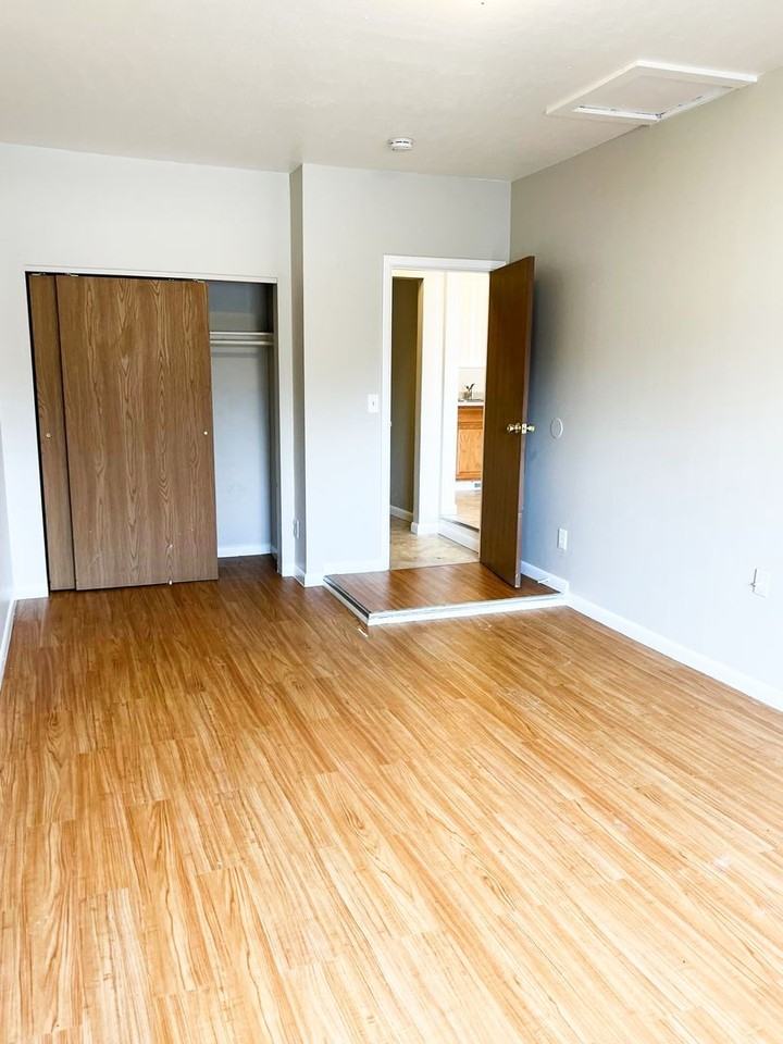 87 Newland St - Photo 7 of 16