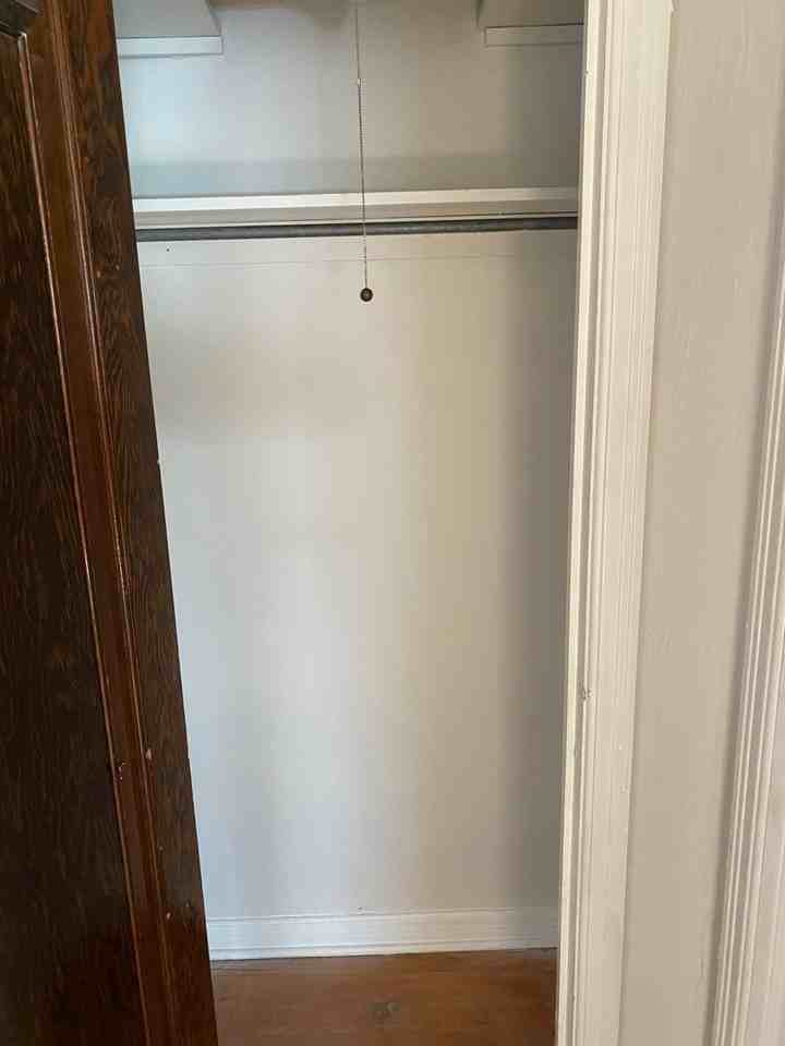 600 S Logan St #5 - Photo 6 of 11