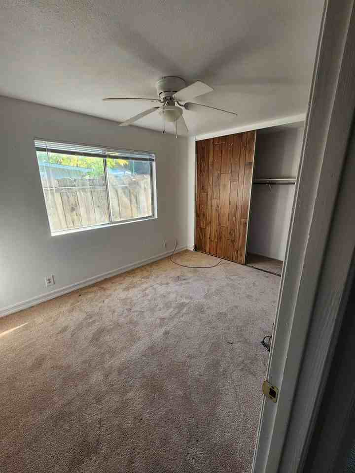 1006 2nd St #A - Photo 4 of 11