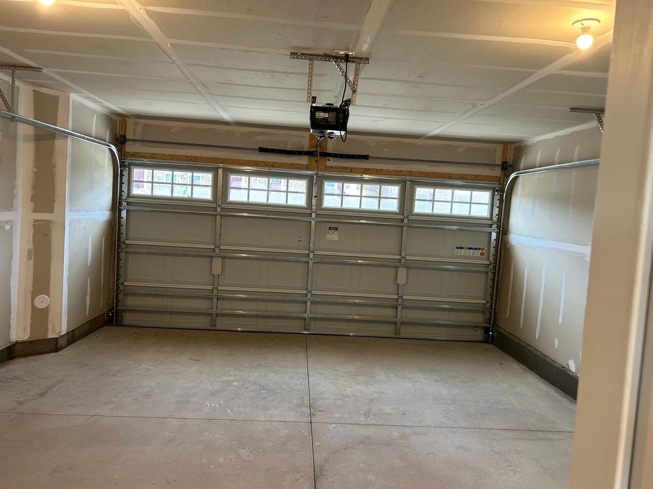 1417 Bridgeford Dr Nw - Photo 3 of 17