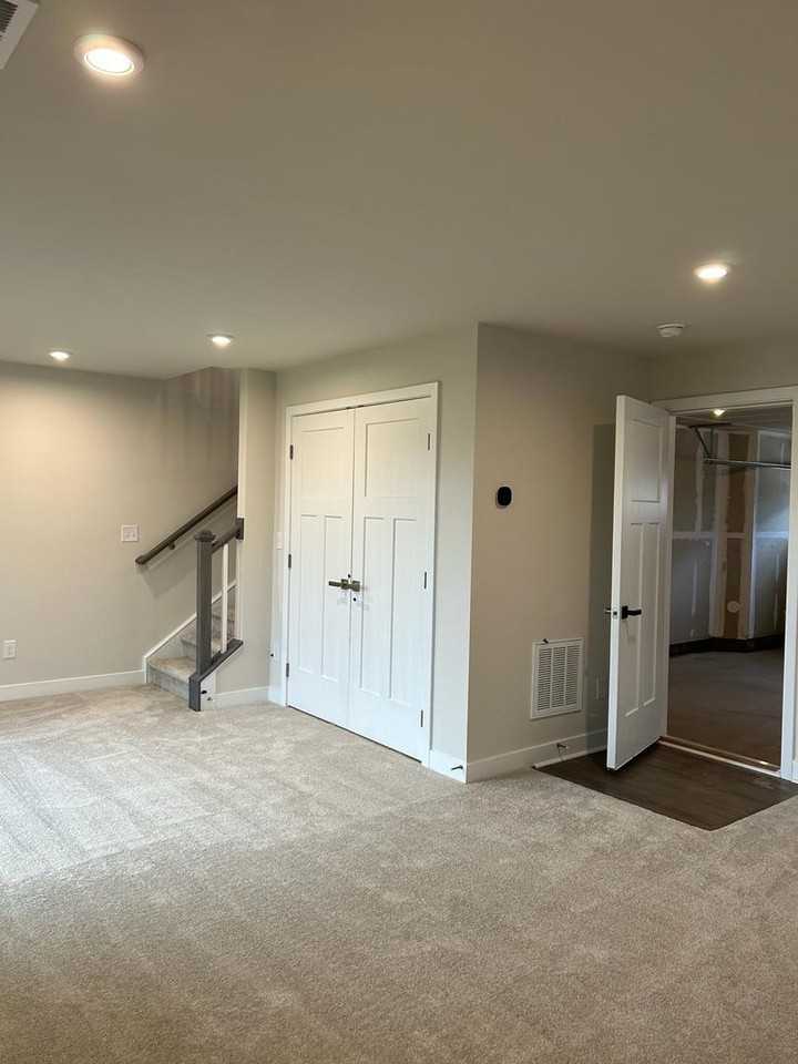 1417 Bridgeford Dr Nw - Photo 4 of 17