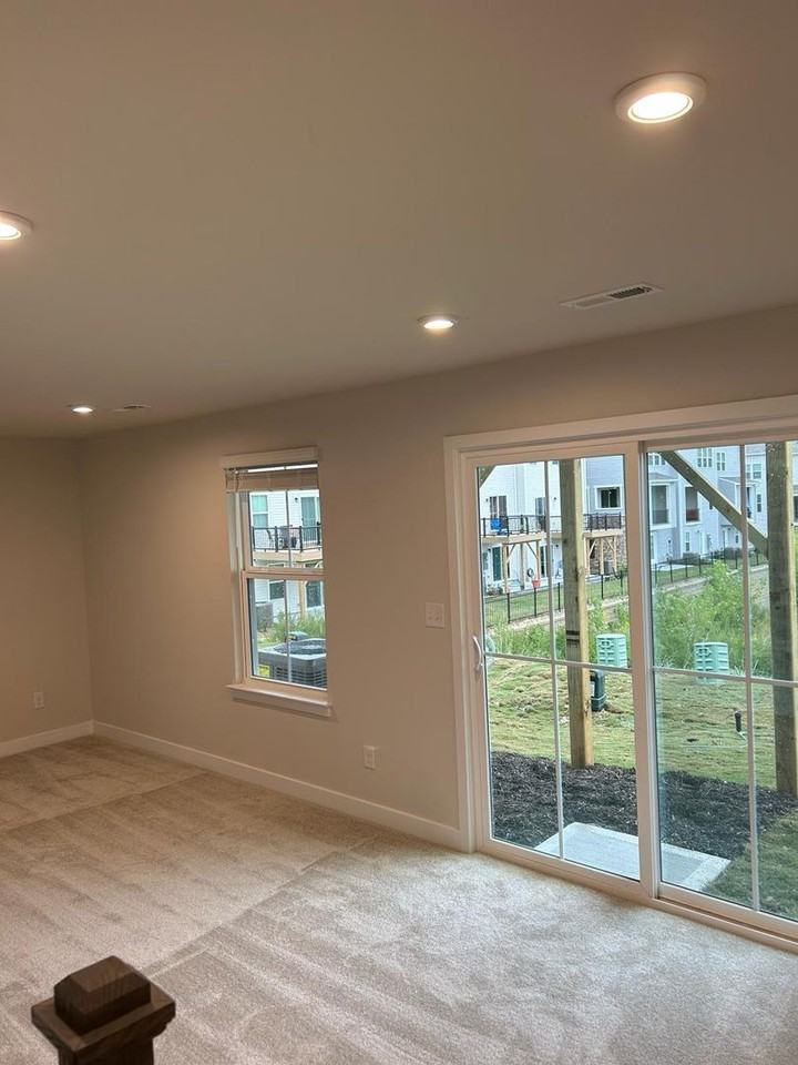 1417 Bridgeford Dr Nw - Photo 5 of 17