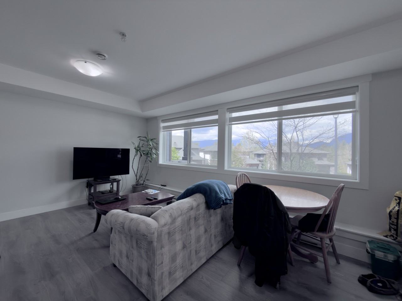 13650 Mckercher Drive - Photo 3 of 11